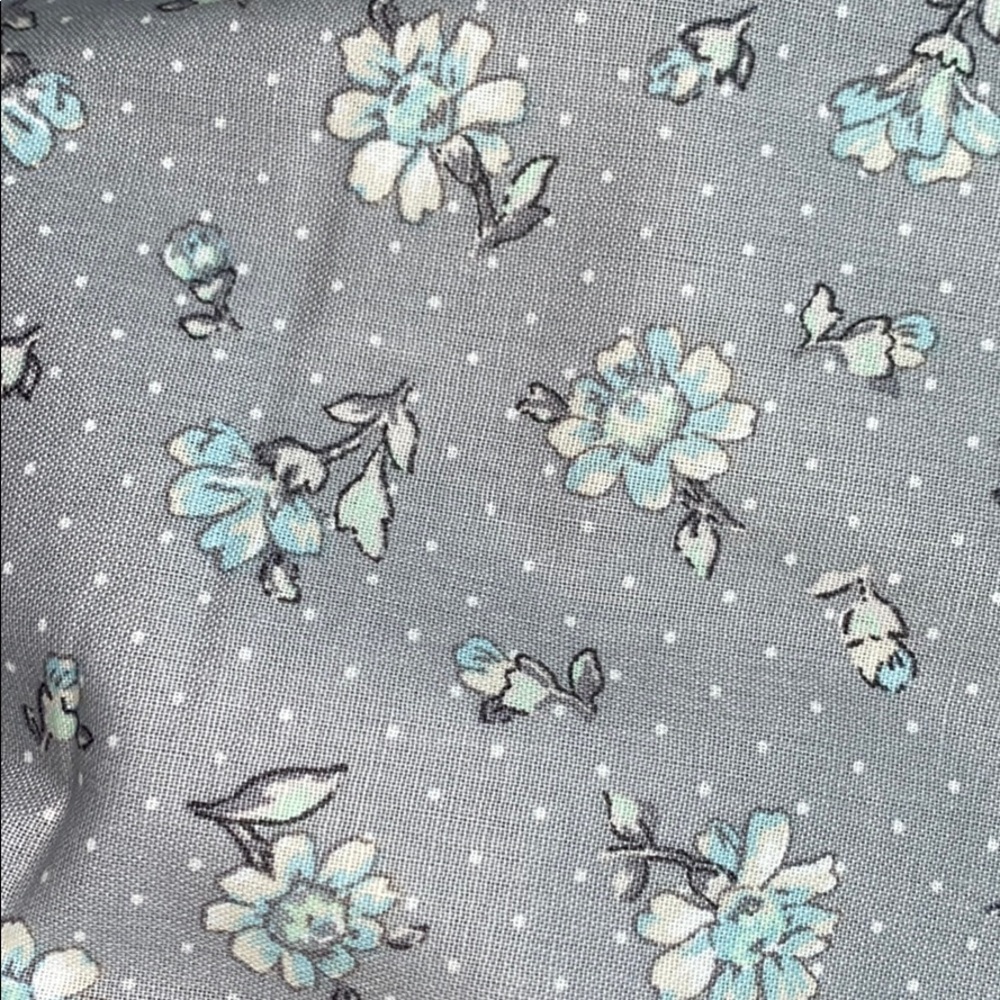Cotton face mask, flowers and polka dots